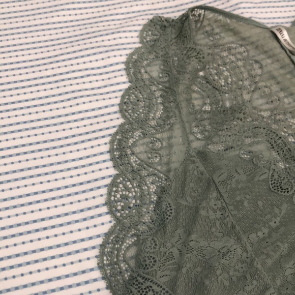 Zenana Outfitters Light Green Bralette Womens Size 2X - Picture 4 of 10